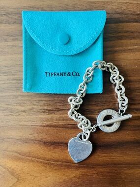 Tiffany & Co. Heart Tag Toggle Bracelet in Sterling Silver - Blue Pouch